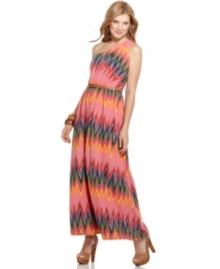 Zigzags get a lean makeover with this dress from Fire that pairs the graphic print with an elongated silhouette!