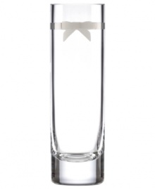 It's all in the details with the Grace Avenue bud vase from kate spade new york. A sweet pewter ribbon adds a preppy, feminine touch to sumptuous clear crystal.