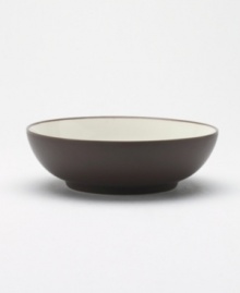 Crafted from versatile stoneware, this cereal bowl is perfect for casual dining and elegant entertaining. The deep chocolate brown color enriches any tabletop while the classic shape makes this bowl a practical choice.