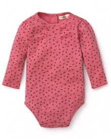 A must-have Pearls & Popcorn bodysuit is rendered in super soft floral print cotton with delicate gathering details.