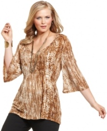 Capture on-trend style with Lucky Brand Jeans' three-quarter-sleeve plus size top, featuring a snakeskin-print.