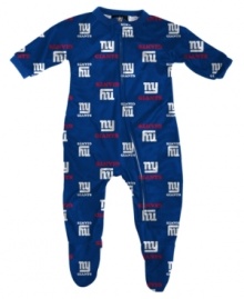 It's never too early to show team support. Suit your smallest fan up in this fun New York Giants footed coverall from Outerstuff.