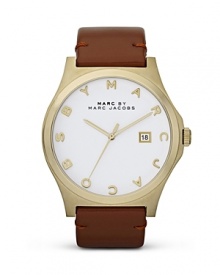 Give your hourly look a hit of MARC BY MARC JACOBS' style with boldly sized watch. Crafted of plated stainless steel, it features a leather strap and logo-detailed fa