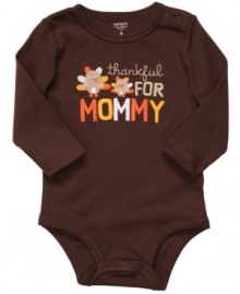 Display their appreciation in this adorable Thankful for Mommy Thanksgiving bodysuit from Carter's.