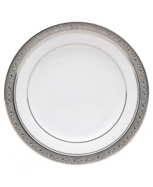 The unparalleled style of Noritake china has been gracefully setting tables for more than ninety years. The formal Crestwood Platinum dinnerware and dishes collection features crisp white china embellished with a shimmering border of interlocking scrolled leaves and an edge of polished platinum.