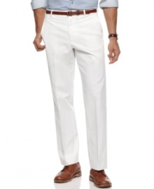 From your desk to dockside, these twill pants from Perry Ellis are a versatile addition to your wardrobe.