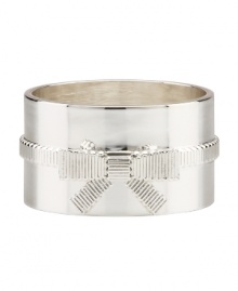 It's all in the details with kate spade. A sweet pewter ribbon accents the silver-plated Grace Avenue napkin rings with preppy, feminine charm.