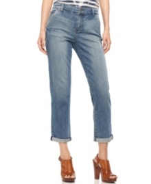 DKNY Jeans helps you score that coveted vintage vibe with these petite jeans, decked out with distressed details and a throw-back silhouette.