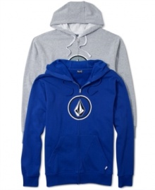 This Volcom hoodie is all about looking good during your good times, boasting a cool logo screen print and a sleek fit.