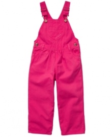 She'll be an all-around winner in cuteness with these darling heart overalls from Osh Kosh.