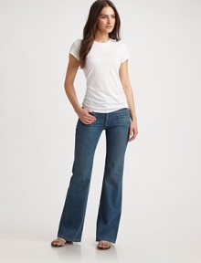 Add some vintage flare to your wardrobe with this curvy silhouette of light-rinse denim.THE FITMid rise Flare leg Rise, about 10 Inseam, about 33THE DETAILSZip fly Button closure Front and back welt pockets 98% cotton/2% elastane Machine wash Made in USA