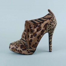 Privileged Katelyn Leopard Heel