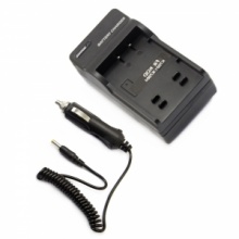 Digital Camera Battery Charger for Kodak KLIC-7001 KLIC-7004. Christmas Shopping, 4% off plus free Christmas Stocking and Christmas Hat!