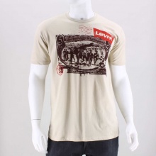 Levi&#039;s Postage Stamp Graphic Tee