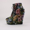 Stay crisp with this colorful 5"  classic wedge, no salad! With a unique floral print design, this is a definete attention grabber!