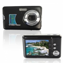 DC-590 2.7 TFT LCD 12MP 8X Digital Zoom Digital Camera. Christmas Shopping, 4% off plus free Christmas Stocking and Christmas Hat!