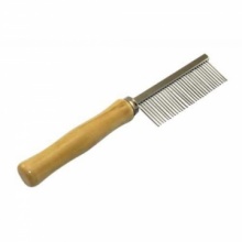 Pet Grooming Wooden Handle Comb. Christmas Shopping, 4% off plus free Christmas Stocking and Christmas Hat!