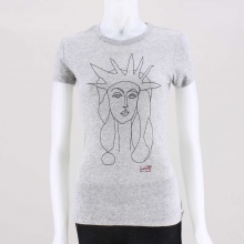 Levi&#039;s Statue Lady Tee