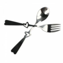 Love Fork & Spoon Set with Heart-Shape Handle. Christmas Shopping, 4% off plus free Christmas Stocking and Christmas Hat!