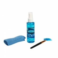 3 Pieces LCD Screen Cleaning Kit. Christmas Shopping, 4% off plus free Christmas Stocking and Christmas Hat!