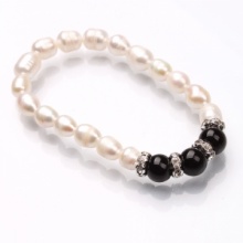 Fantastic Charming Agate Rhinestone Pearl Bracelet. Christmas Shopping, 4% off plus free Christmas Stocking and Christmas Hat!