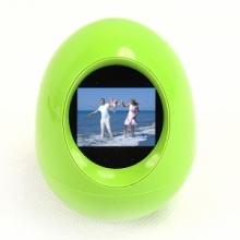 1.5 8MB Green Mini Roly-poly LCD Digital Photo Frame. Christmas Shopping, 4% off plus free Christmas Stocking and Christmas Hat!